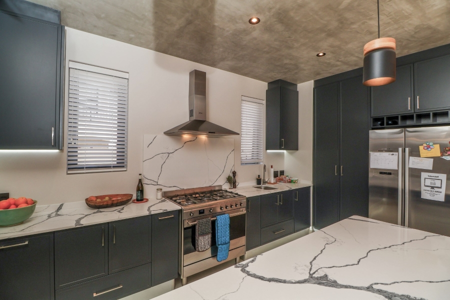 3 Bedroom Property for Sale in The Hill Western Cape